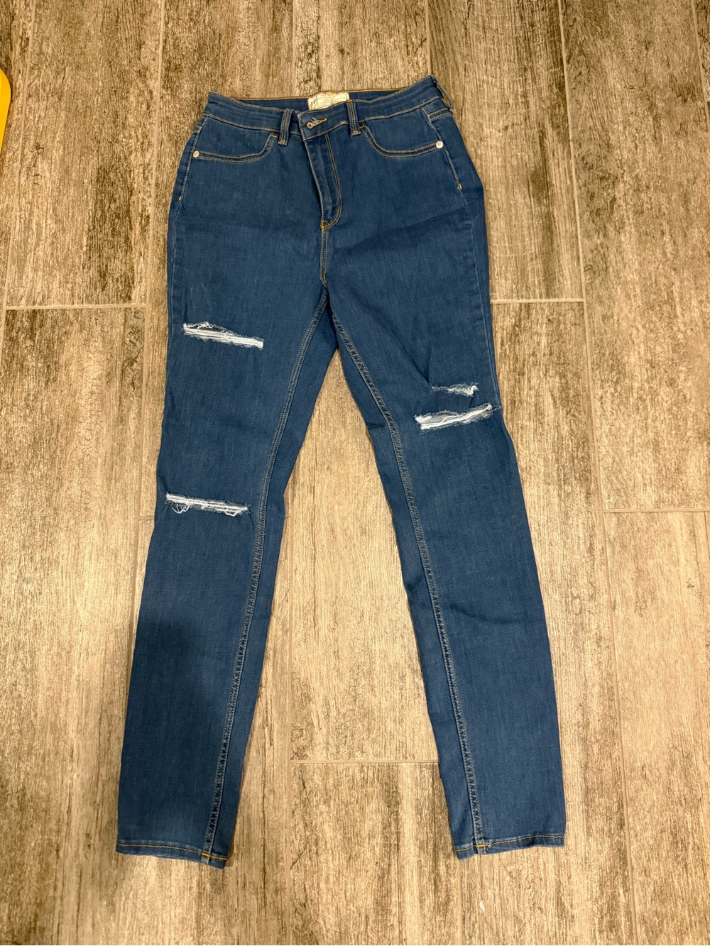 Free People Indigo Distressed Skinny Jeans - size 30